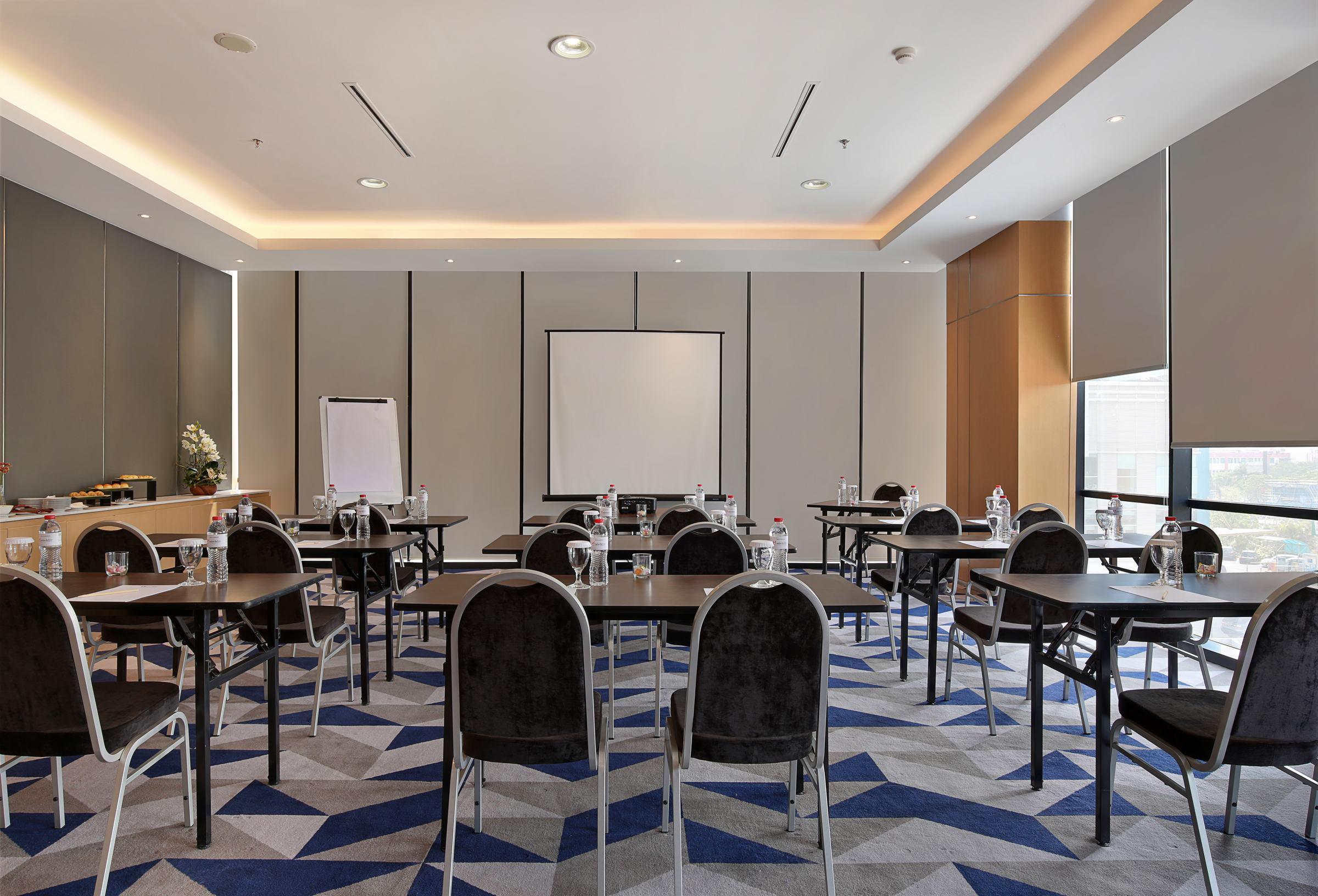 Swiss-Belinn Simatupang Jakarta Eksteriør billede
