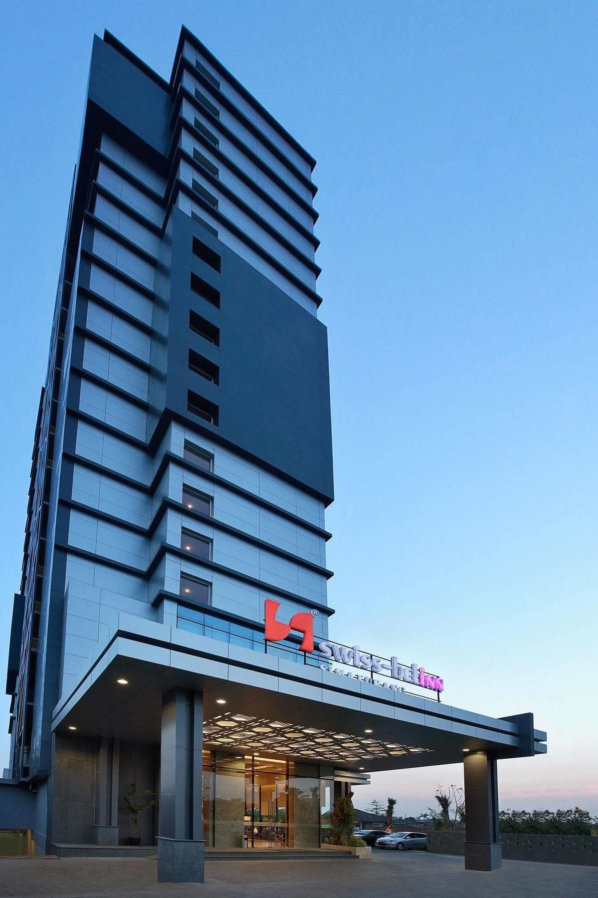 Swiss-Belinn Simatupang Jakarta Eksteriør billede