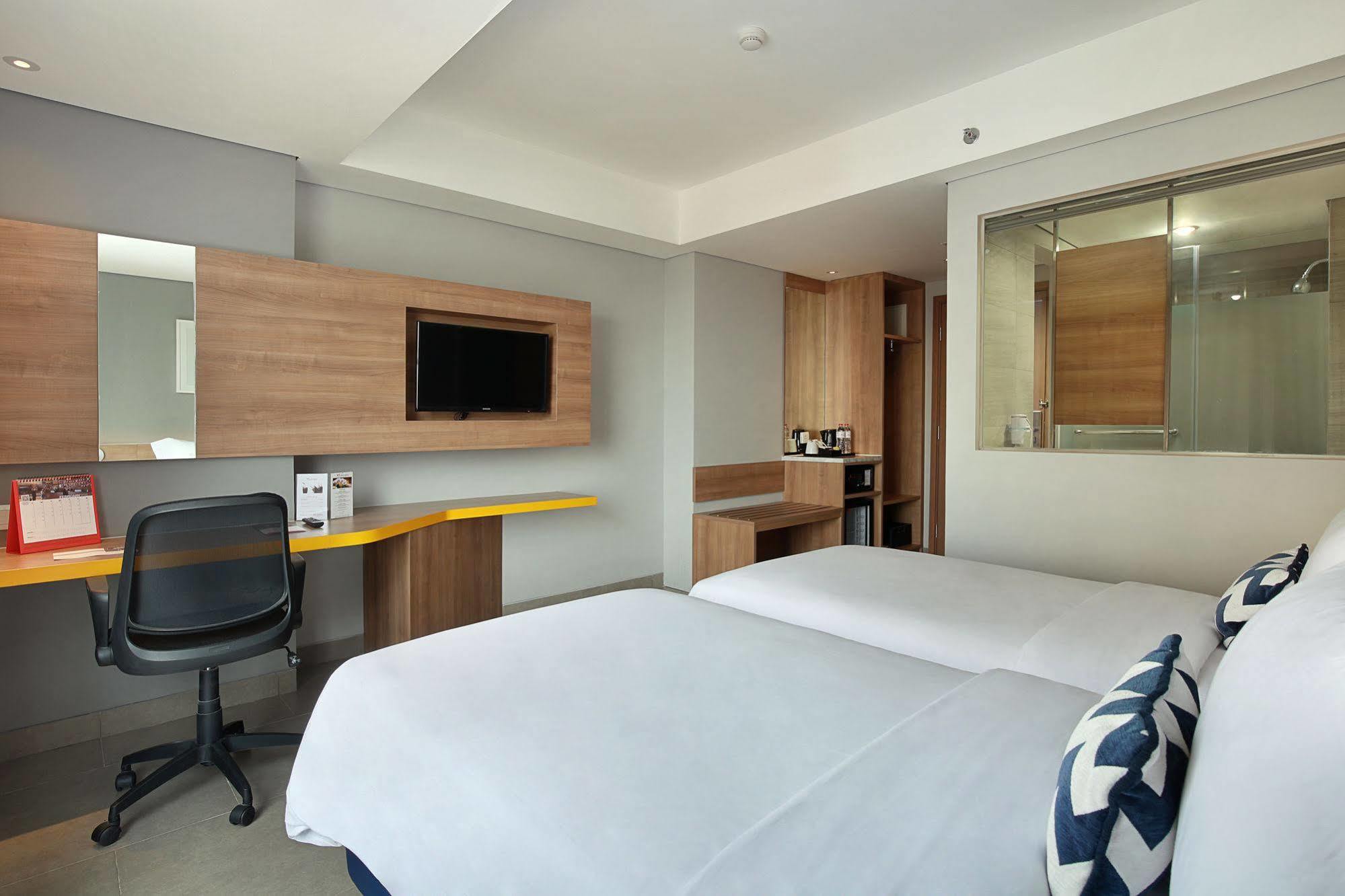Swiss-Belinn Simatupang Jakarta Eksteriør billede